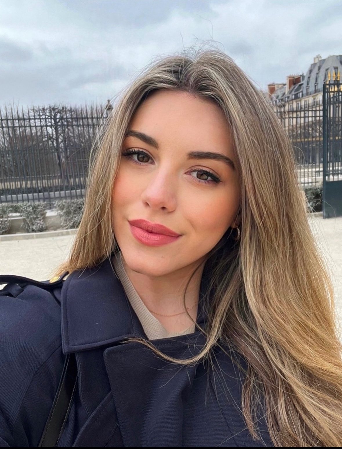 Sara Sane Sara Sane